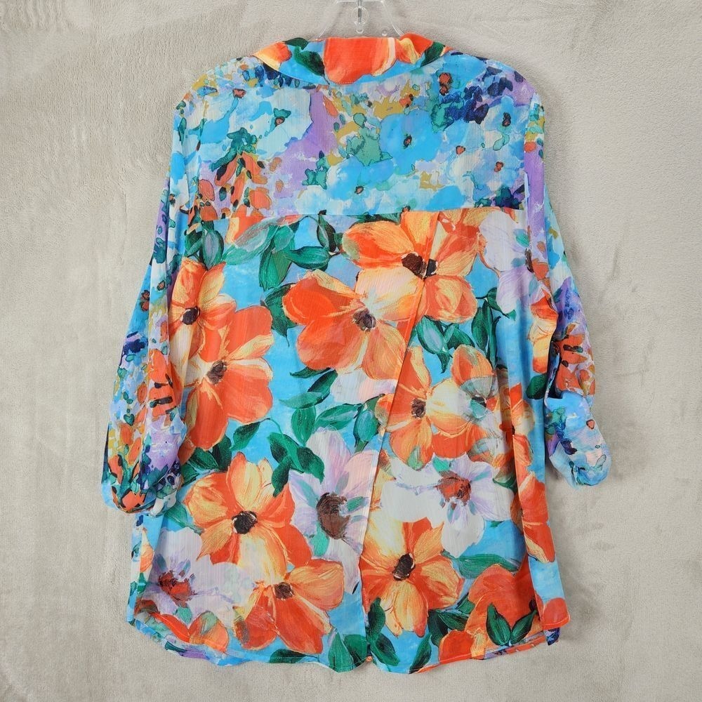 Figueroa Flower Watercolor Floral‎ Button Down Blouse Blue Orange Multi Print 1X - Picture 2 of 12
